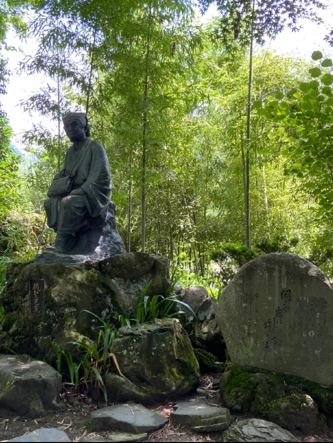 山寺《立石寺》　松尾芭蕉